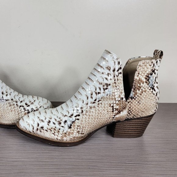CL by Laundry Cherish Snakeskin-Print Ankle Boots - Picture 6 of 11